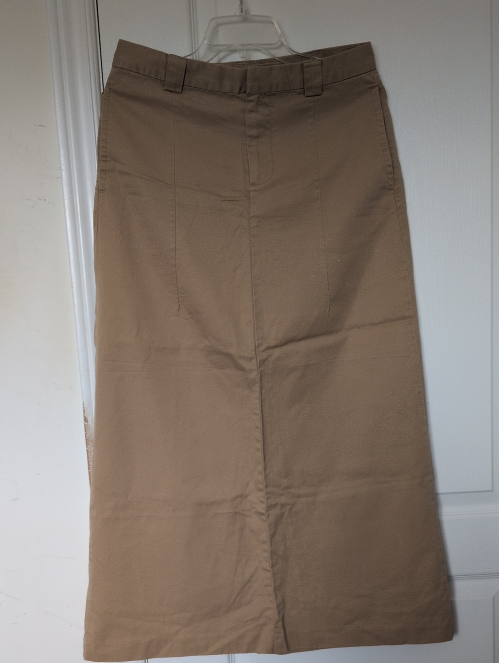 GAP Women's Maxi Skirt in Khaki